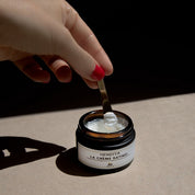 Velvety texture of La Crème Satinée, Hendiya® organic nourishing night cream